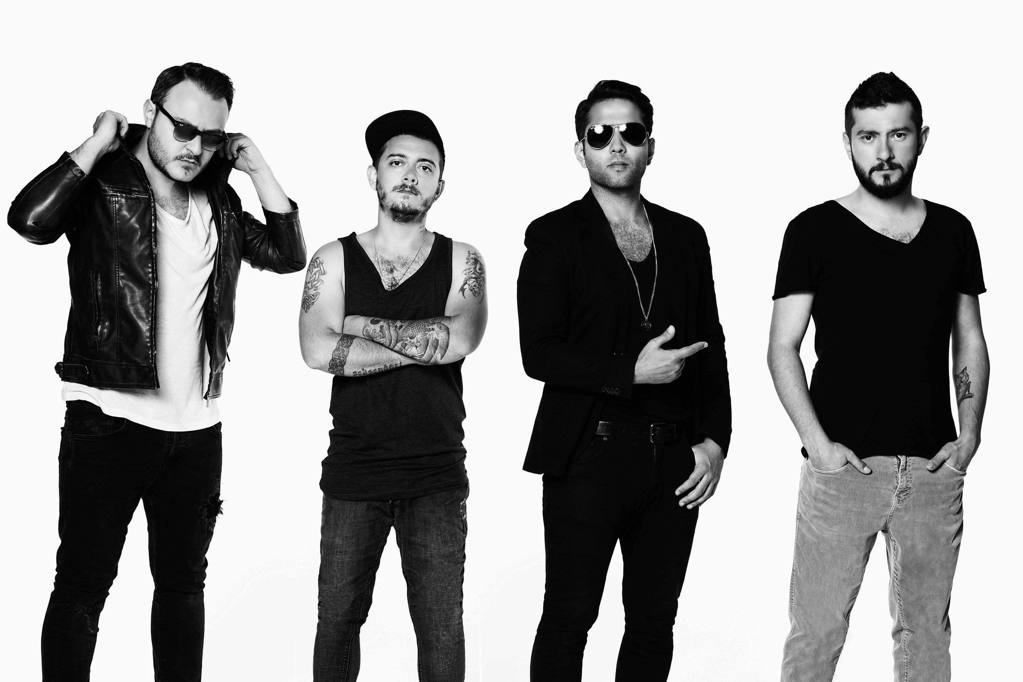Seksendört Yeniden: İlk Konser Harbiye Açıkhava'da! » Rockistasyonu.com